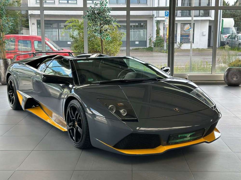 Lamborghini Murciélago LP640 Roadster Großes Carbon Paket!