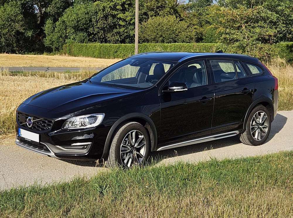 Volvo V60 Cross Country V60 Cross Country D4 AWD Geartronic Summum