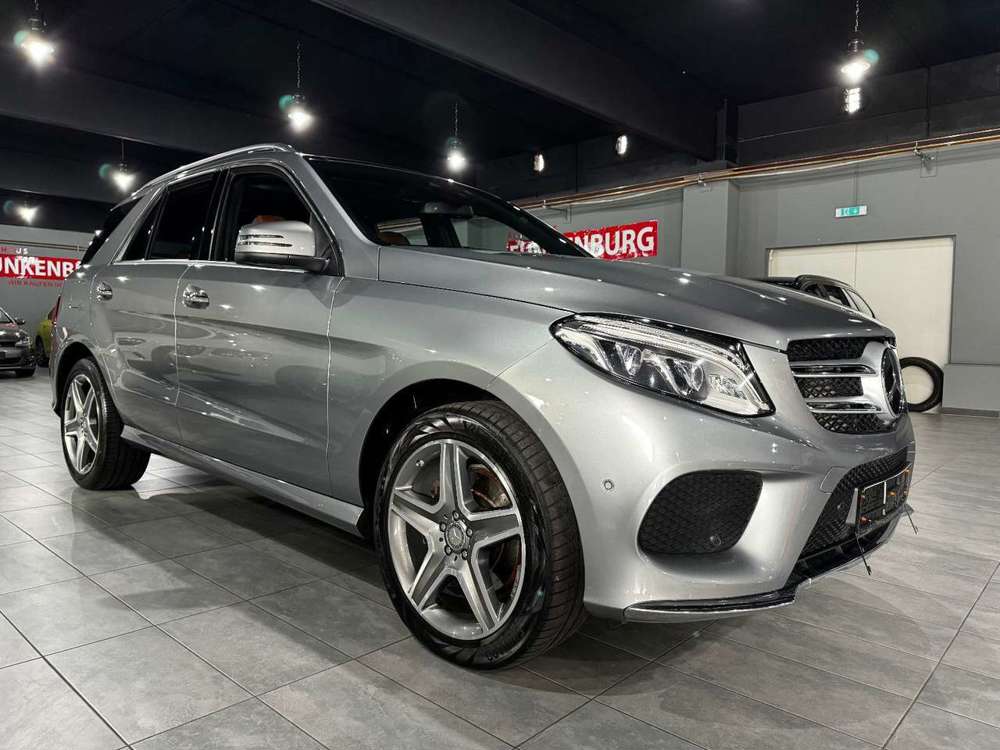 Mercedes-Benz GLE 350 d 4M/AMG/PANO/DISTR/H-K/360°/STHZ/KEYLES