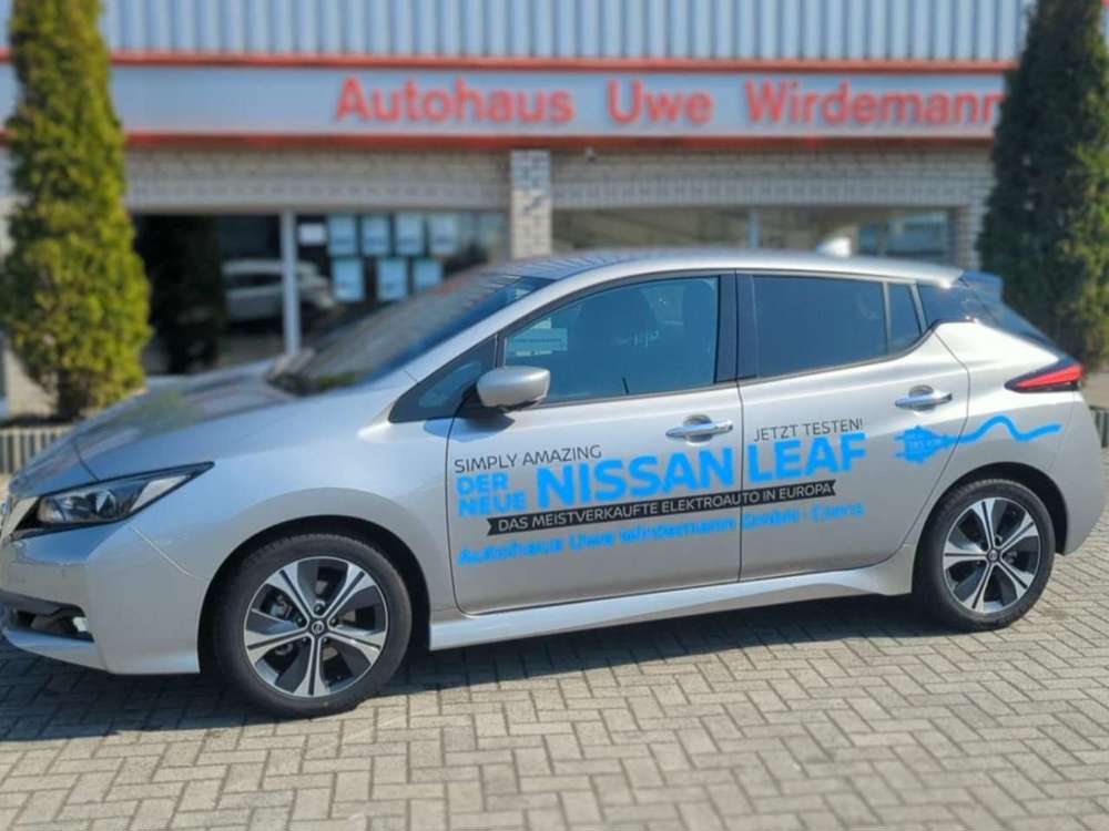 Nissan Leaf 40 kWh N-Connecta - Navi, Allwetter, Sitzheizung