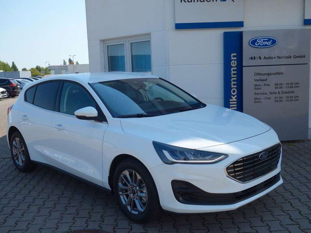 Ford Focus 125 PS Klimaauto. PDC v+h+Kamera Voll LED