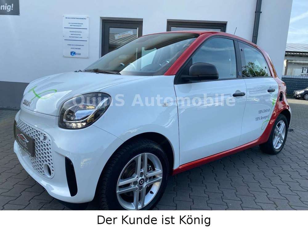 smart forFour forfour electric drive / EQ 1 Hand NAVI