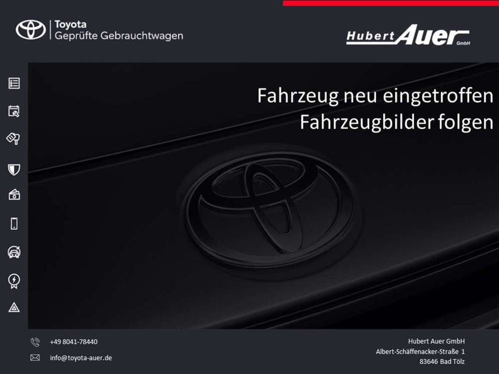 Toyota Corolla 2.0 Hybrid TS Team Deutschland inkl. Technik-Paket