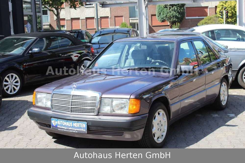Mercedes-Benz 190 E 1.8*LIMO*4-GANG*H-KENNZEICHEN*TÜV NEU*
