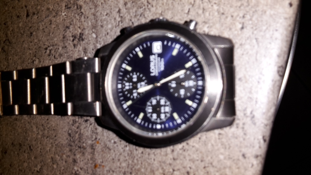Herrenuhr Lorus Titanium 100m water resistent 