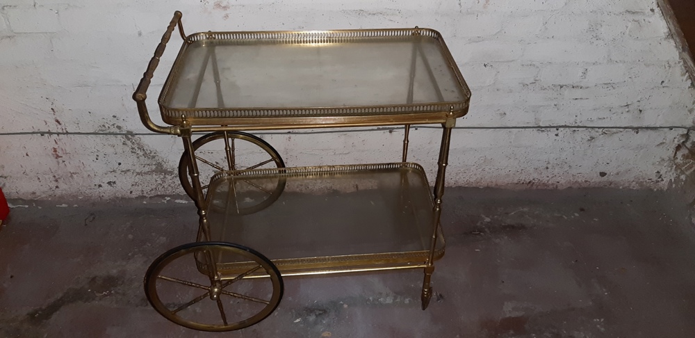 antiker Teewagen Servierwagen Messing und Glas, auf 2 Etagen BARwagen