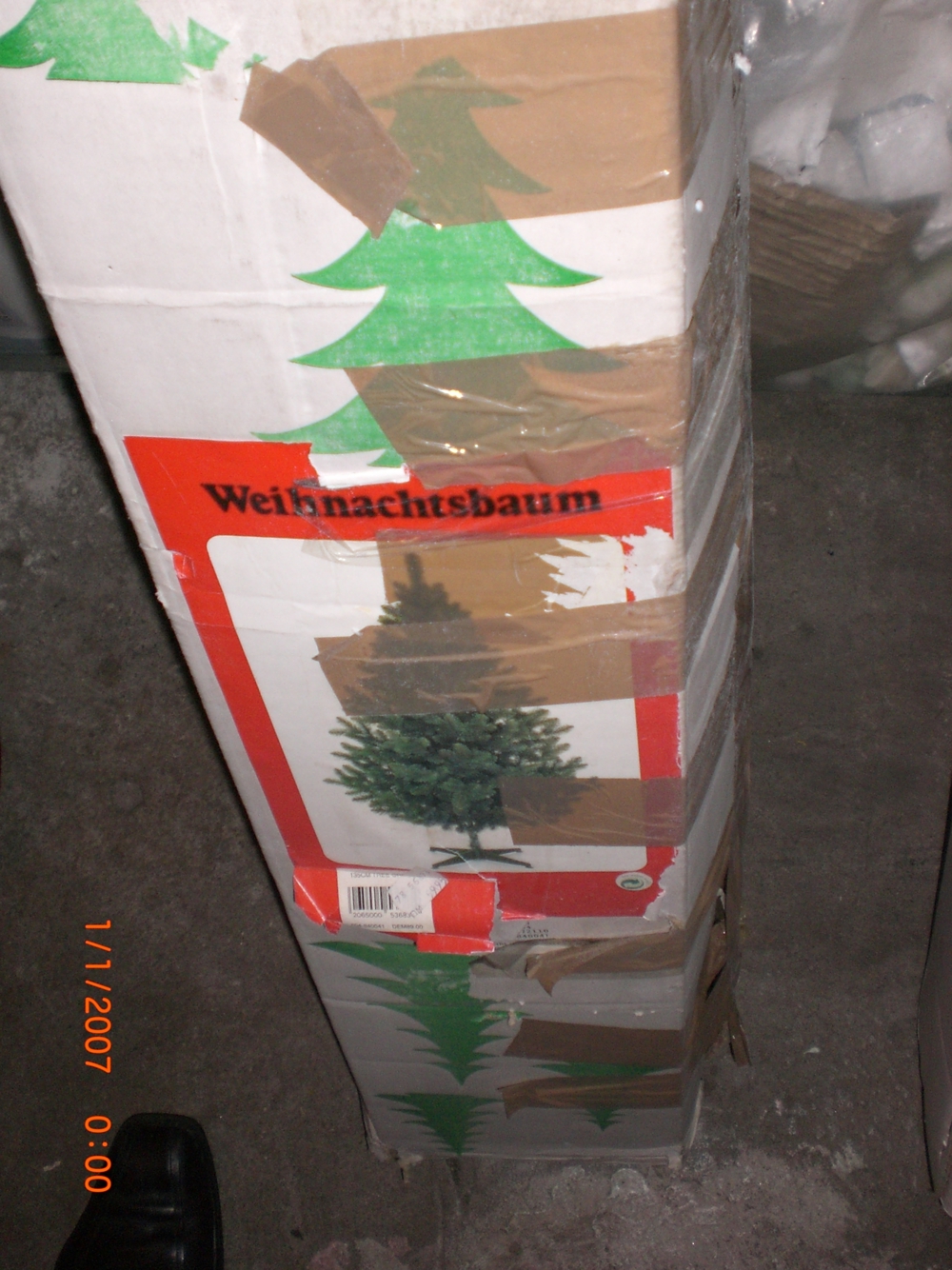 Tannenbaum (Kunststoff)