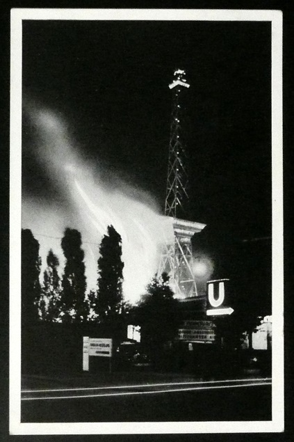 Alte Postkarte von Berlin   der Brand des Funkturms ( 1935 ) Karte Nr. 1631