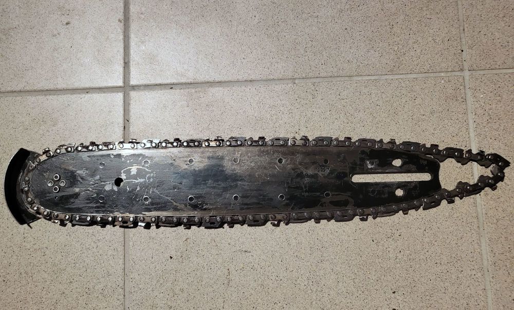 Gebrauchtes Schwert Führungsschiene (419 806 631; 35 cm Länge) und Sägekette (3 8 1,3 mm) 