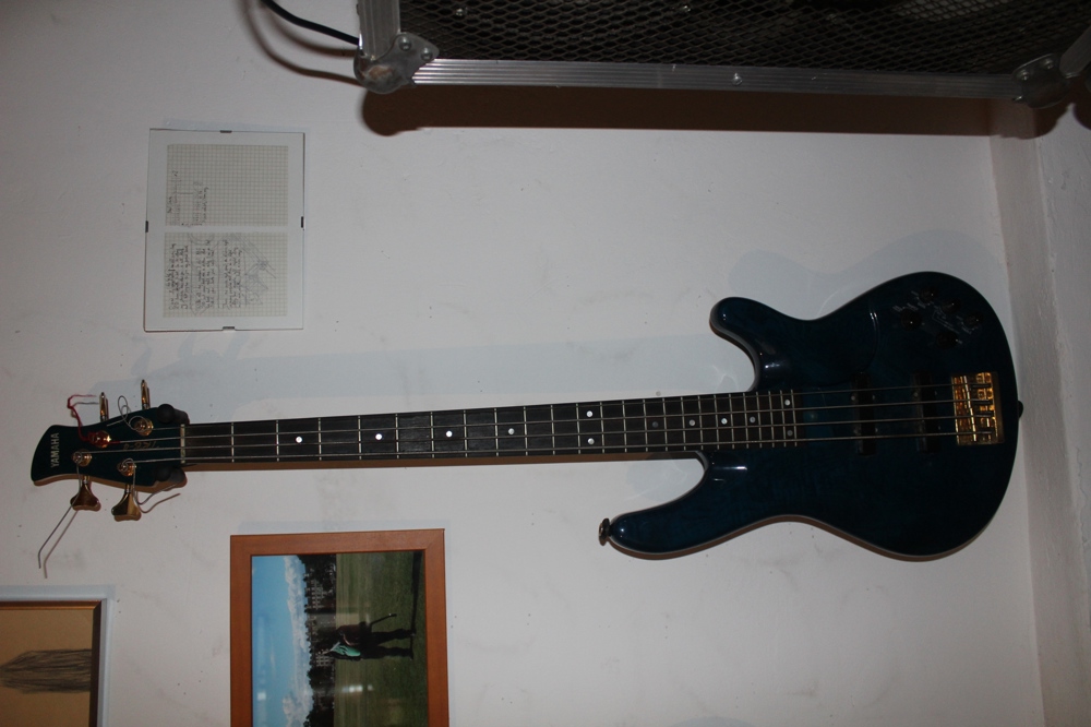 Yamaha Bass TRB 4 - blau