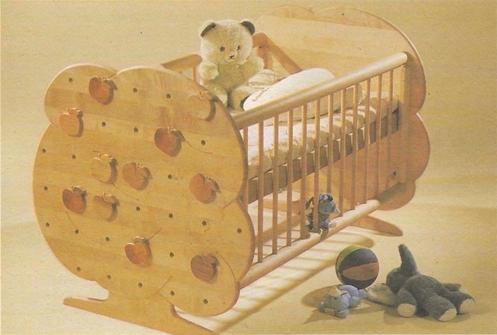 Kinderbett  massivholz metallfrei
