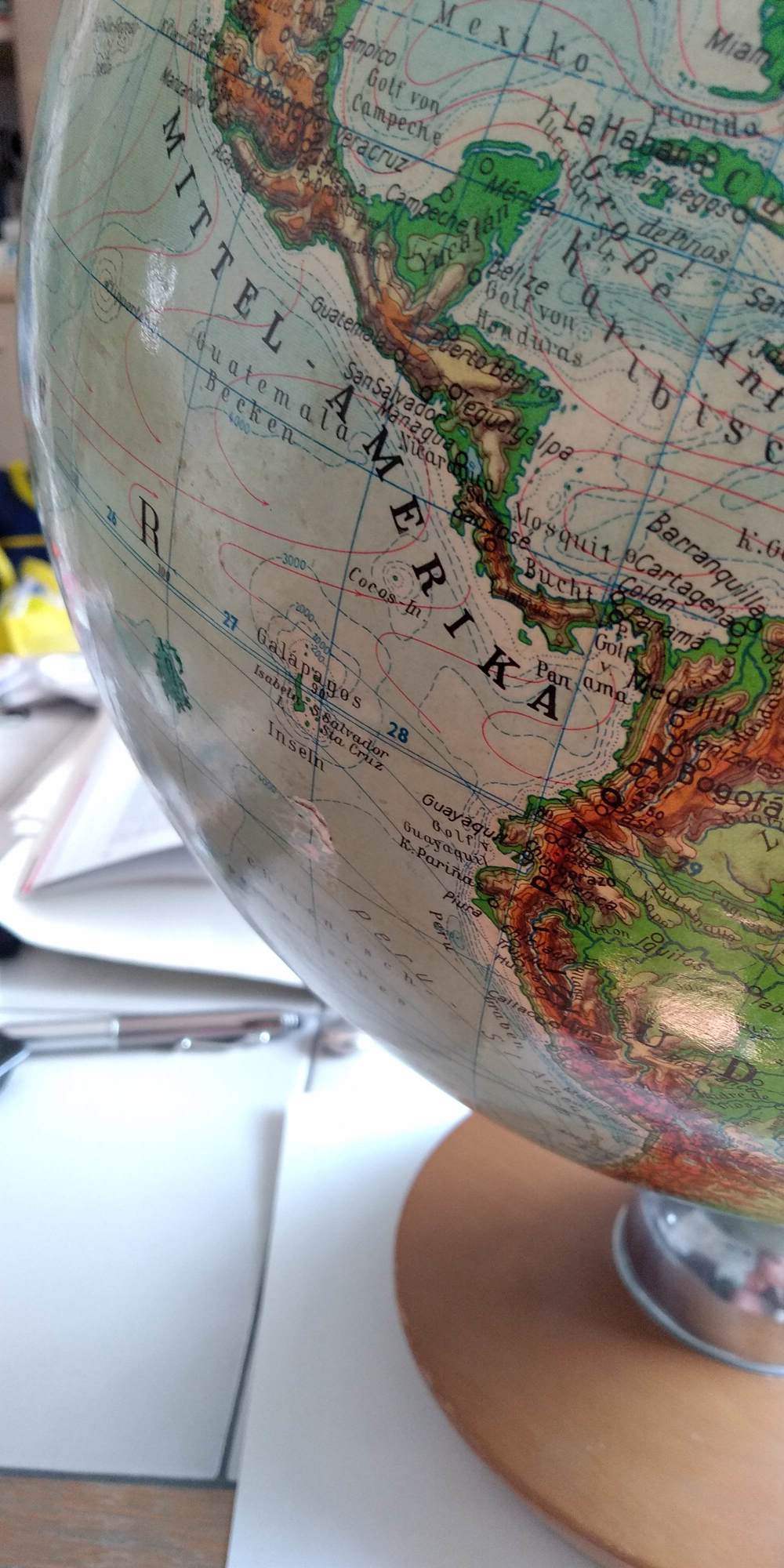 Historischer Globus, guter Zustand 