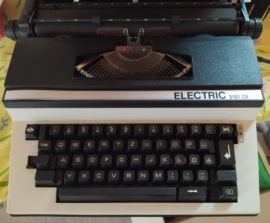 elektrische Schreibmaschine Electric 3101 CR