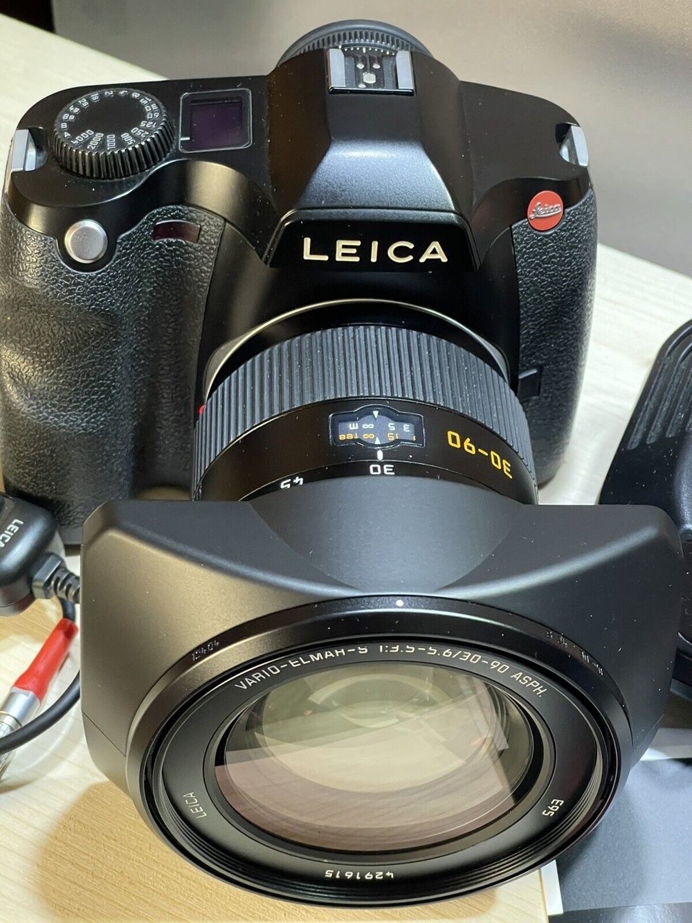 Leica S S2 37.5MP Digitalkamera + Vario Elmar S 30-90mm ASPH