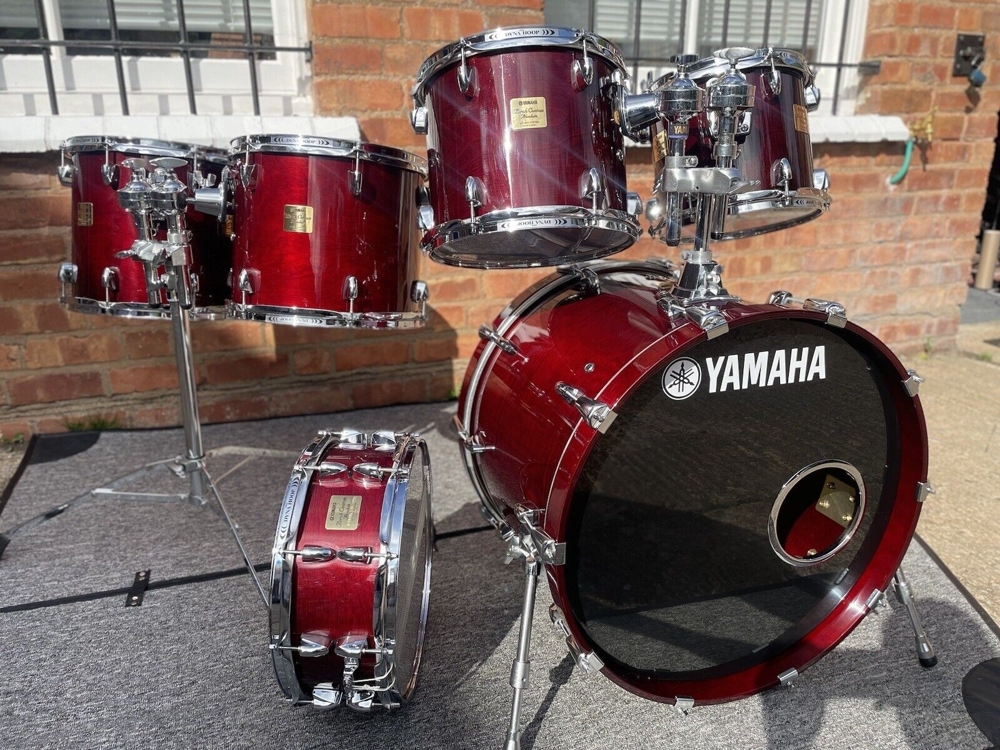 Yamaha Birch Custom Absolute 6-teiliges Drum Kit & Snare, Kirsche