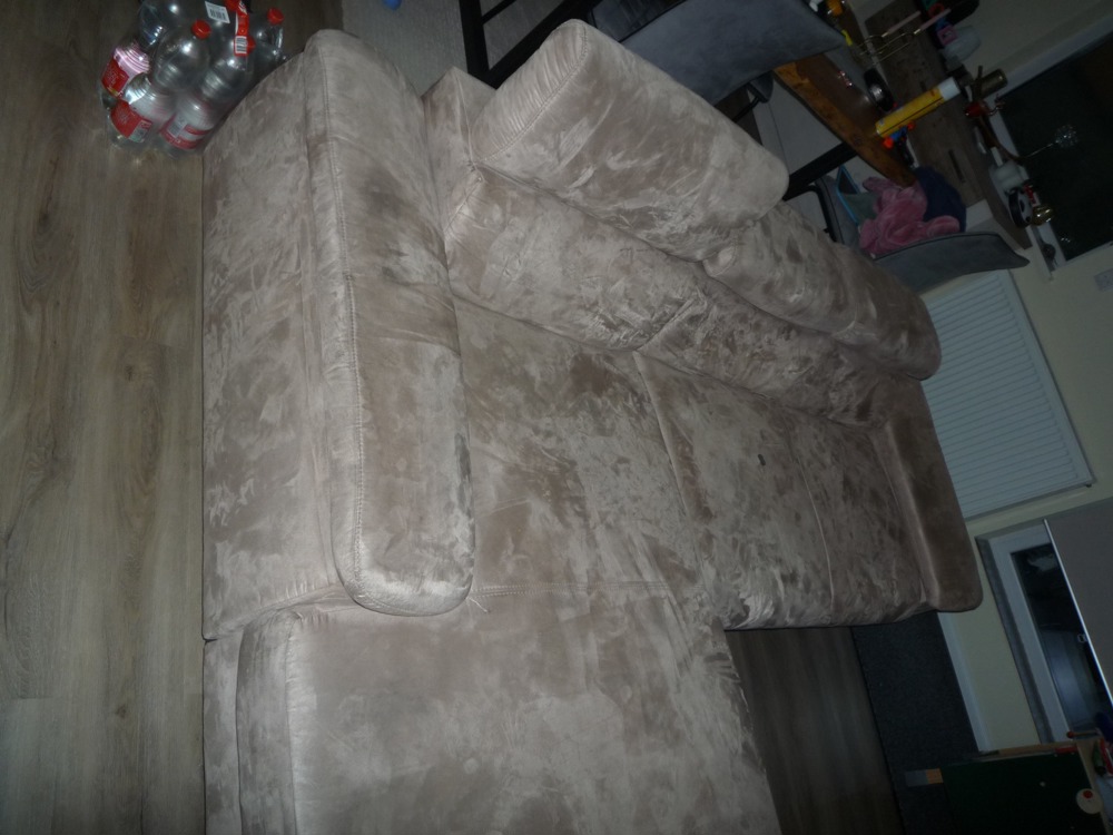 L couch mit Bettfunktion zu verkaufen.