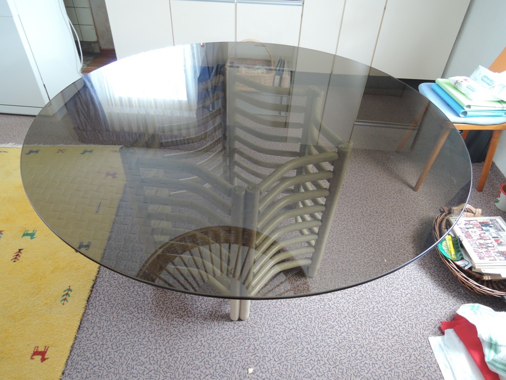 großer Designer Glastisch Glasplatte rund D=150 cm, Rauchglas, Stärke 1,0 cm Kante verrundet