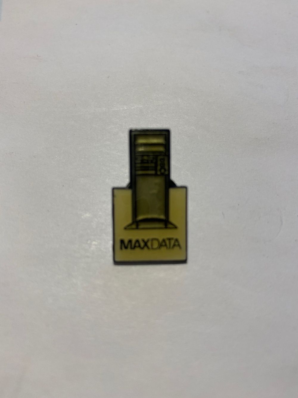 PIN Anstecker Maxdata
