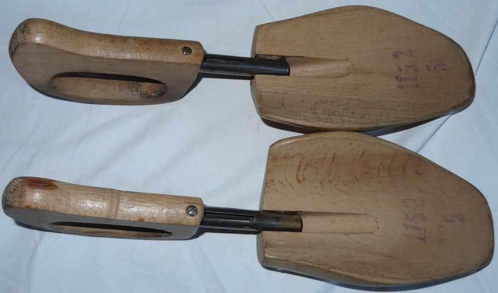 SS7 Böhmer Schuhspanner Echtholz Gr. 5 Spanner älter mit Scharnier noch gut zu nutzen Schuhe Spanne