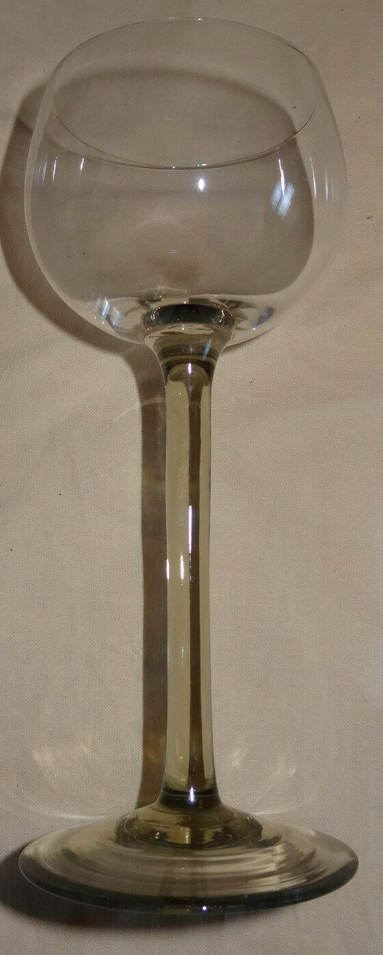 HP Trinkglas Weinglas Römer älteres Glas grüner Stiel ungeeicht 17H 6,2 6,8 gut erhalten alt  Gebrau