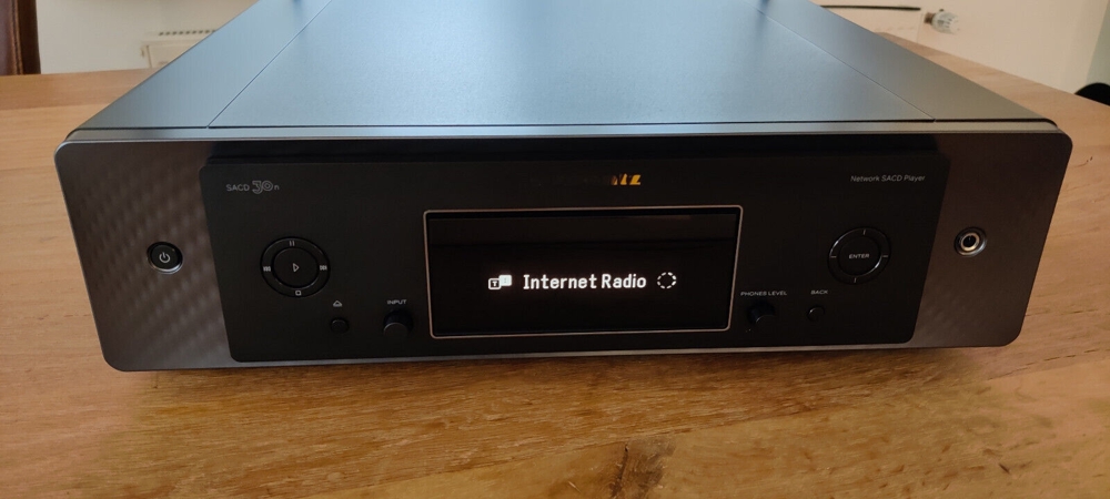 MARANTZ SACD 30N  CD-Player mit Netzwerk-Audiostreaming und DAC Modus