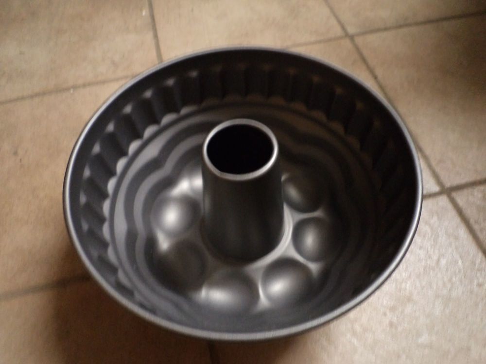 Backform Kuchenform Original KAISER - LA FORME Gugelhupf Back Form, NAGELNEU, Durchmesser 24 cm