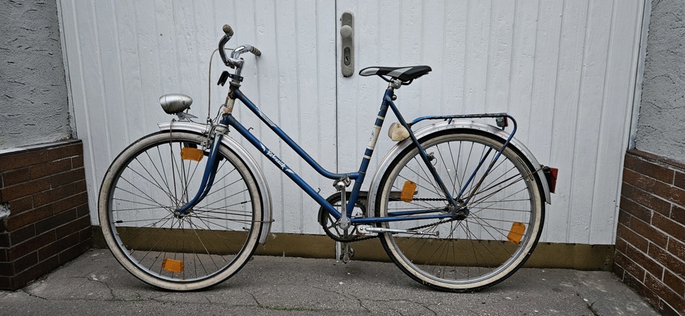Fahrbereites Fahrrad * Bicycle Rabeneick Damenrad für circa 1,60 m Körpergröße 