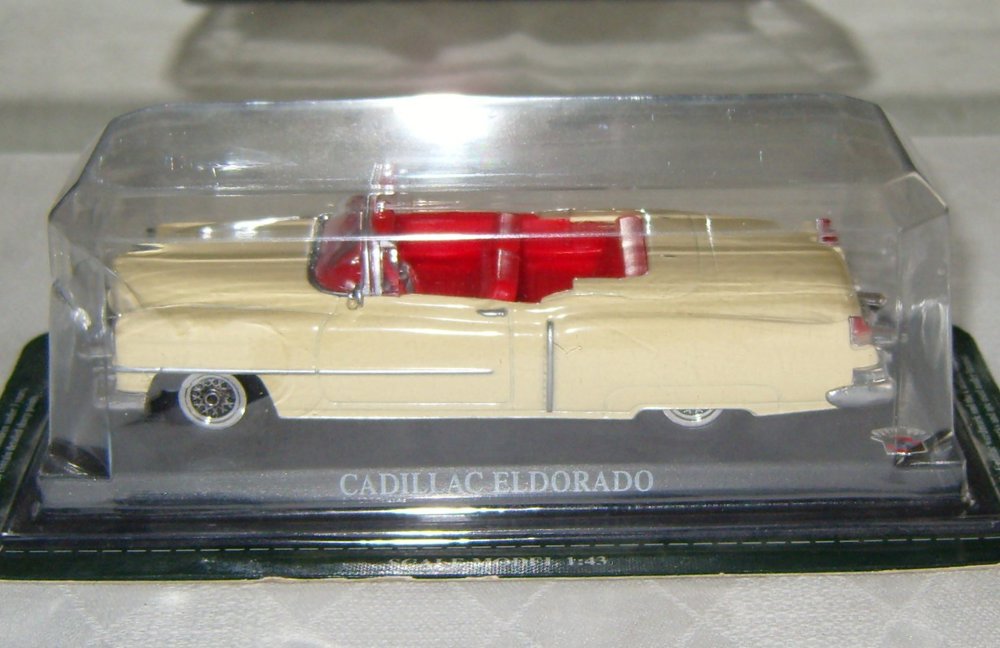 Cadillac Eldorado Cabriolet Convertible 53 Modell creme limitierte Auflage originalverpackt in 1:43 Cadillac Eldorado Cabriolet Convertible 53 Modell creme limitierte Auflage originalverpackt in 1:43