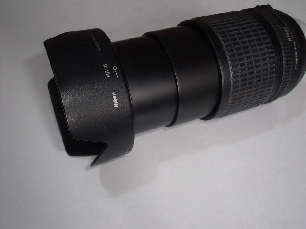 Nikon Objektiv AF-S 18-135mm Top Zustand Wie Neu
