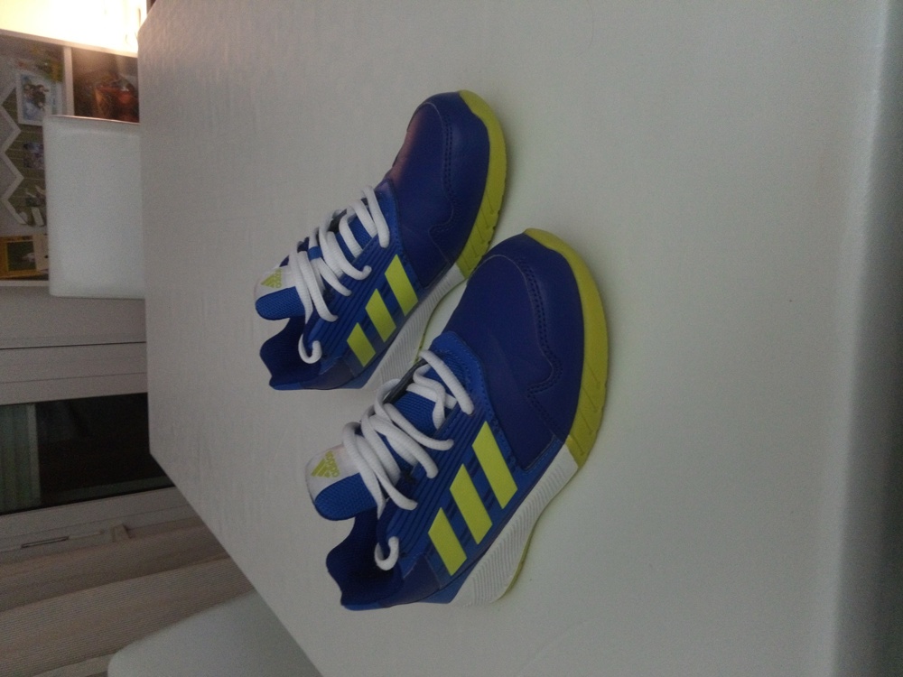 Adidas Kinder Turnschuhe Sneaker gr.33 wie neu, 15 