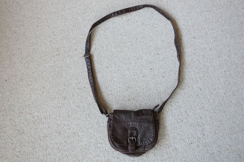 Umhängetasche Handtasche Görtz Bags Style No.: ND-1601 braun mit Reißverschluss