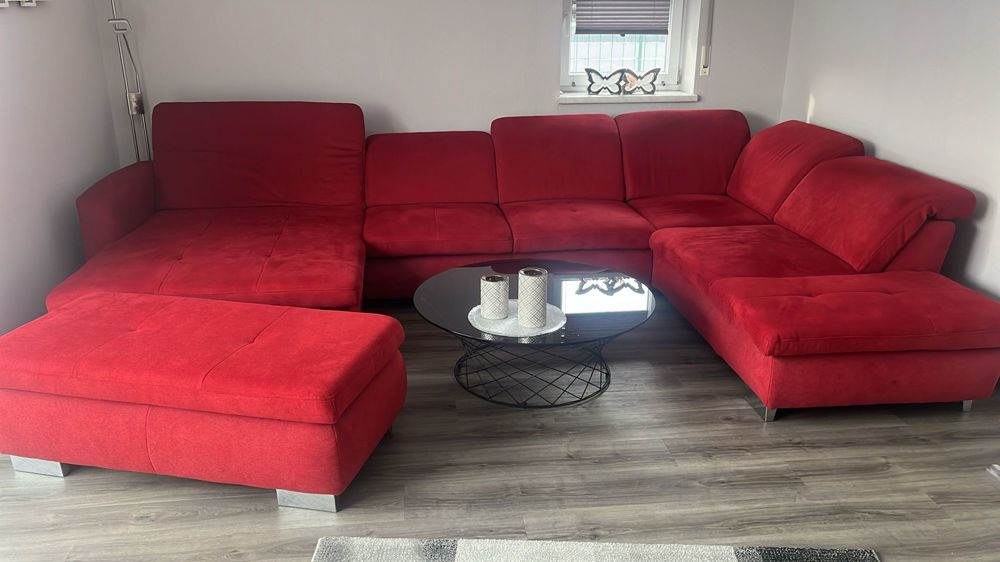 Gepflegte Couch   Wohnlandschaft U-Form in Rot 