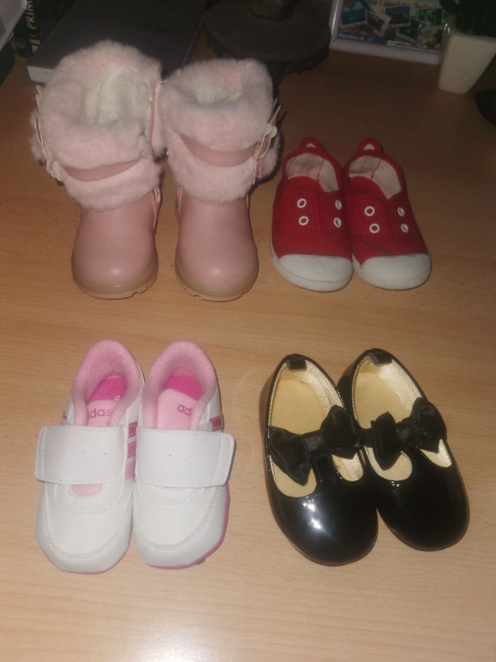 Schuhe für Kleinkinder gut erhalten