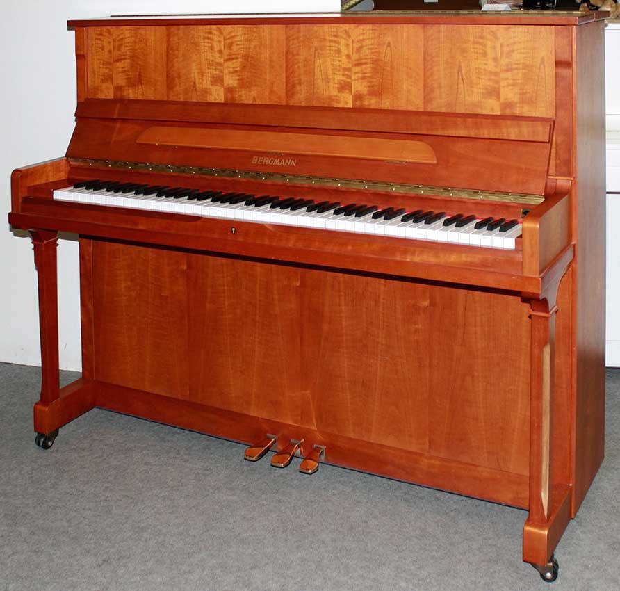 Klavier Bergmann P-20 Kirsche satiniert, 120 cm, 5 Jahre Garantie
