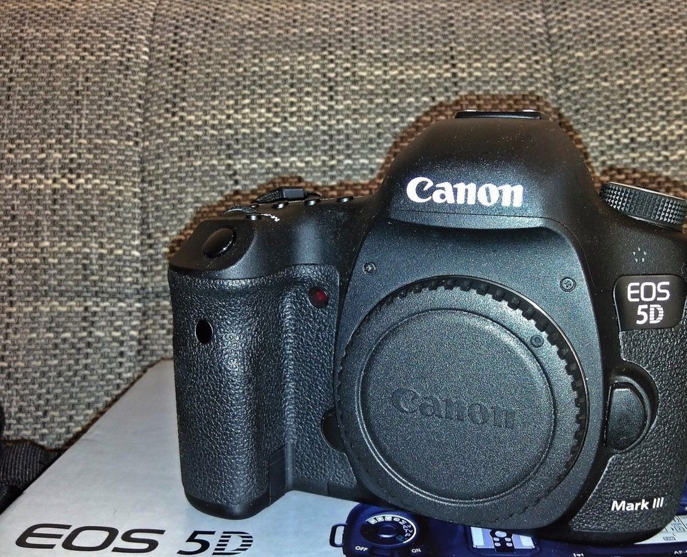  Canon Eos 5D Mark III