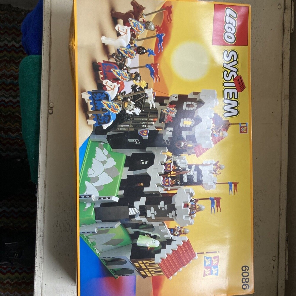 LEGO 6086 Black Knight's Castle