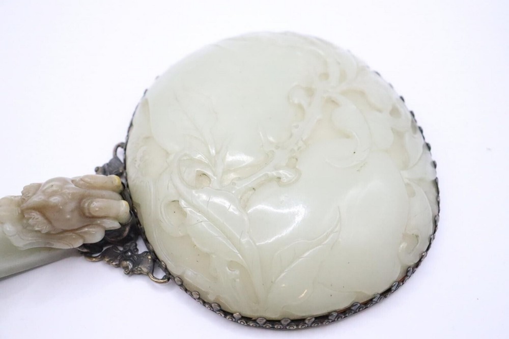Chinesischer Handspiegel Jade geschnitzt mit geprüfter Silbermont. China (DZ308)