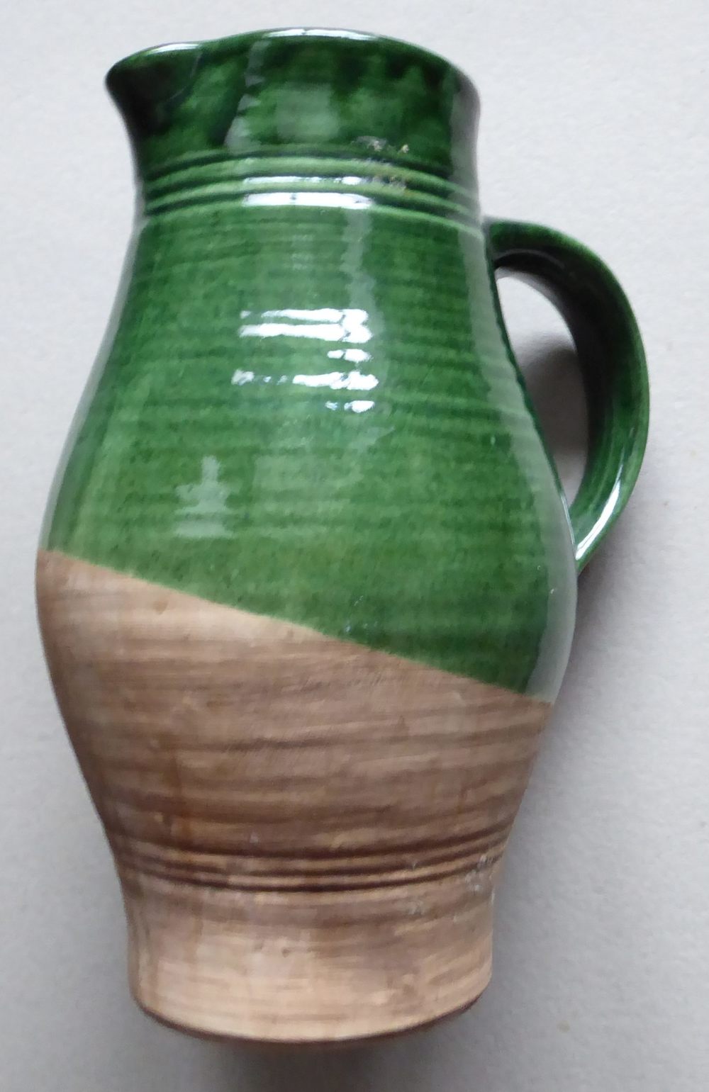 Krug aus Ton Keramik - Höhe ca. 30 cm, grün hellbraun