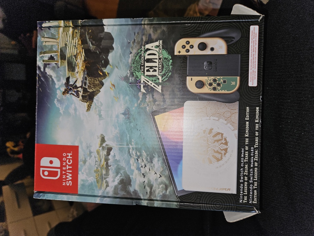 Nintendo Switch OLED Zelda Deluxe Edition