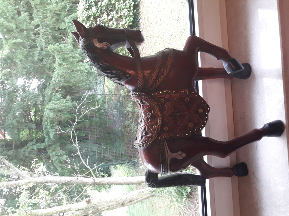 Pferd  Statue