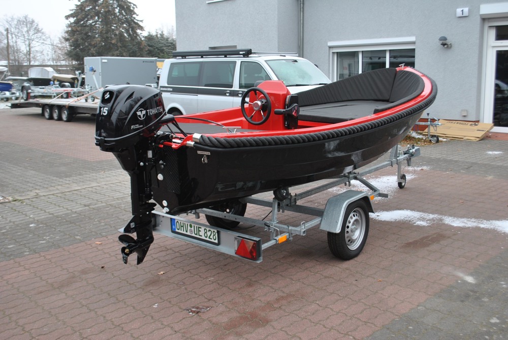 Motorbooot Konsolenboot mit 15 PS Motor und Trailer Neuwertig sofort fertig für die Saison 2024