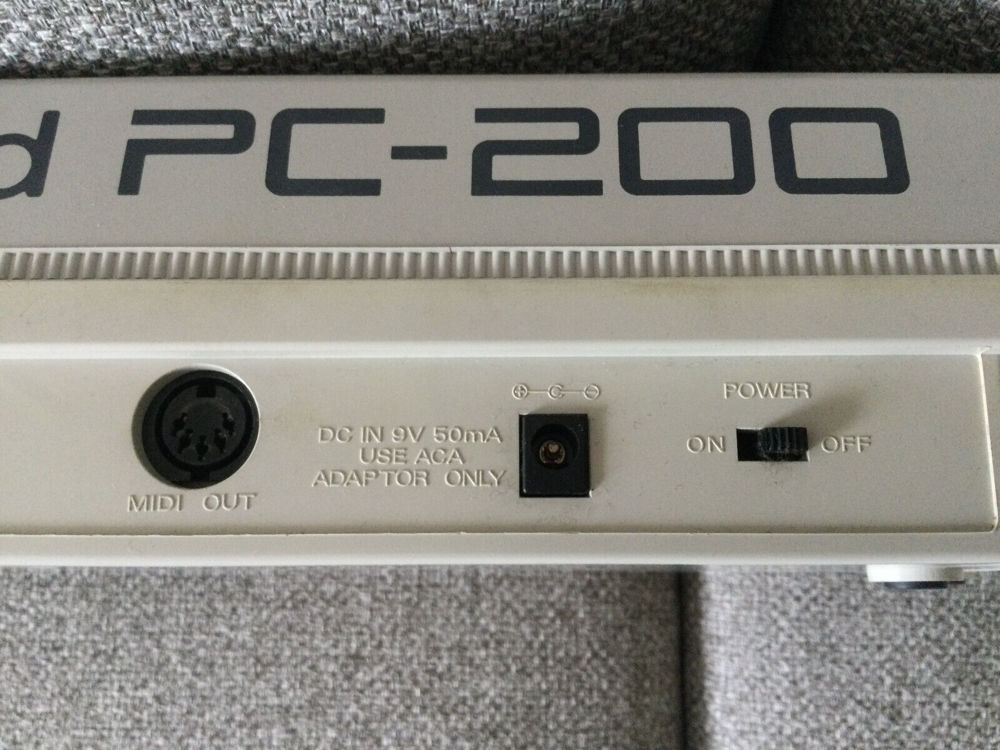Roland PC-200 MIDI Keyboard Controller