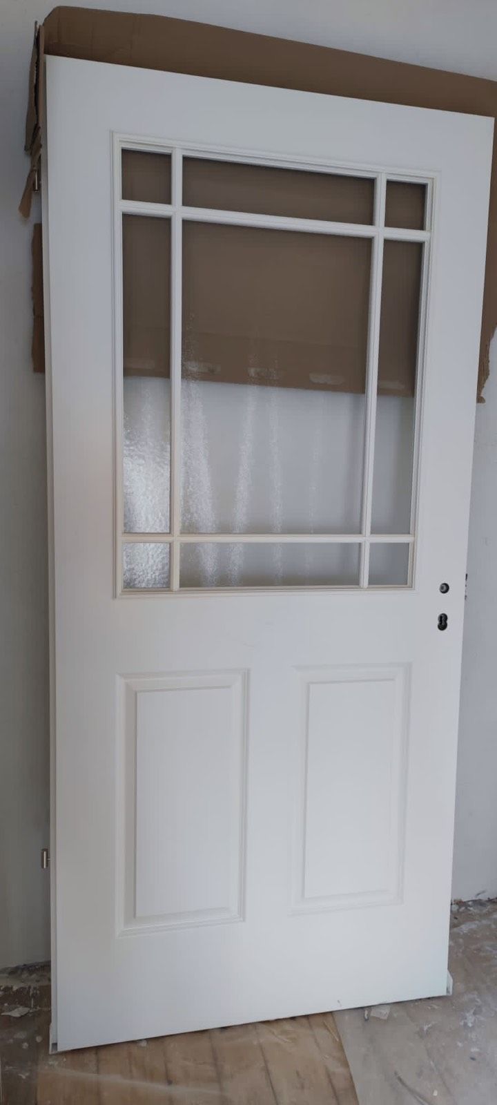 Brandneue Stiltür mit Zarge und Chinchillaglas