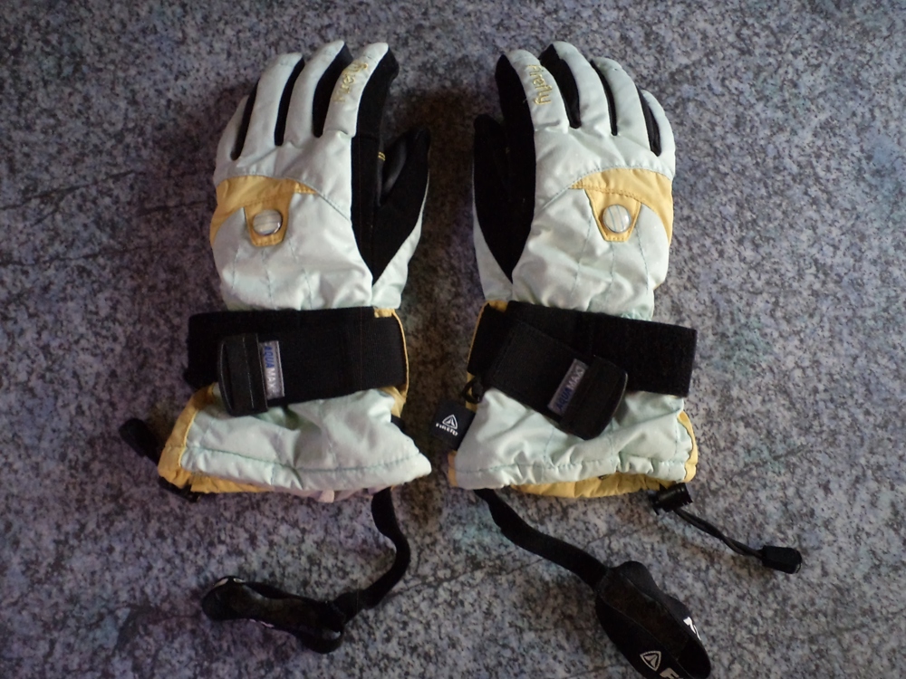 Kinder Marken Profi Ski Handschuhe und Skisocken, neuwertig, 1a Zustand, wenig benutzt