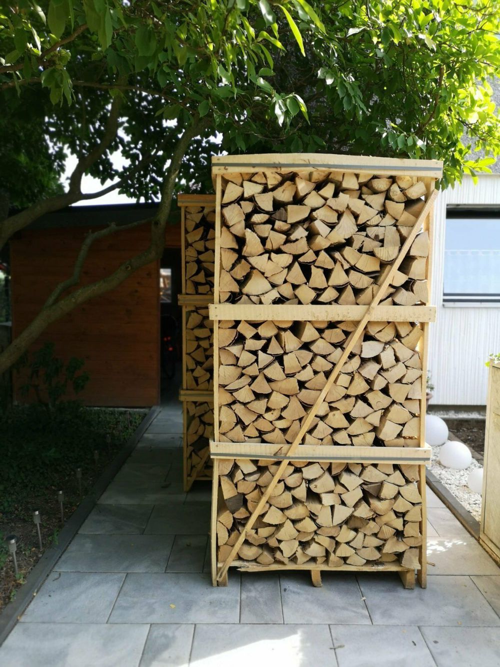 Brennholz  Kaminholz Buche trocken 33cm25cm, Lieferung möglich