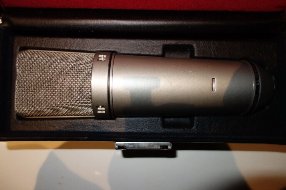 Neumann U 87 P48 XLR BJ1978 High End Studio Großmembran Mikrofon im orig Case