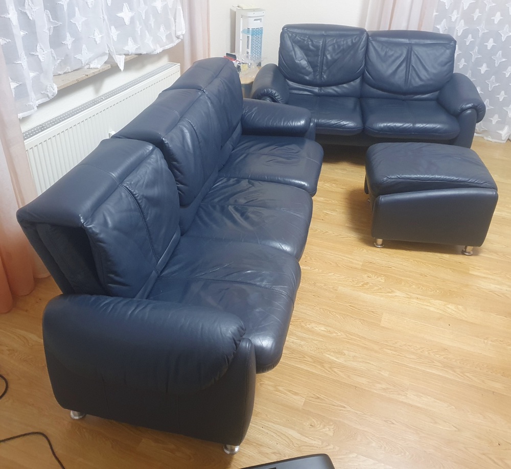 Sofa-Garnitur  gebraucht  3er 2er Hocker   Voll-Echtleder blau