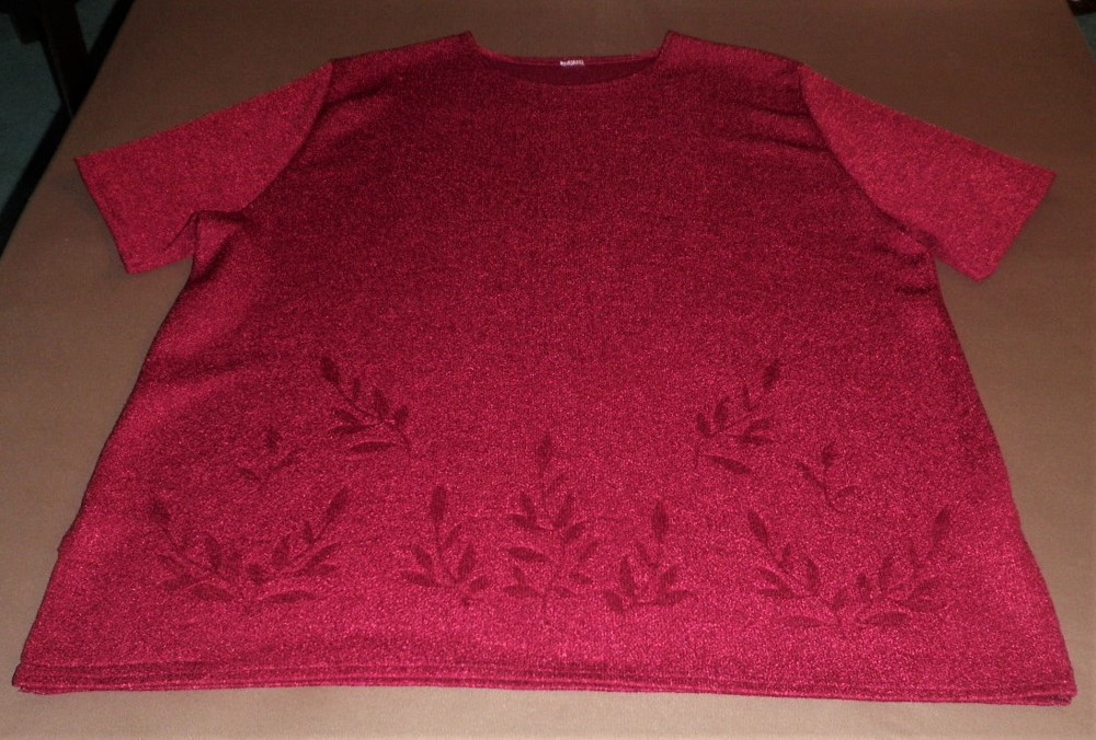Kurzarm Pullover rot mit Blütenmotiv Gr. XXL   44 
