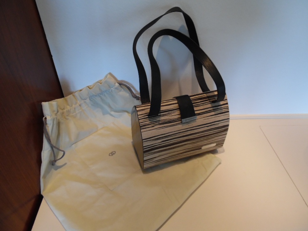 NUSS BAG Designer Handtasche aus Österreich Neupreis   460,00