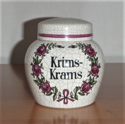 Keramiktopf mit Deckel mit Aufschrift Krims-Krams und Blumendekor